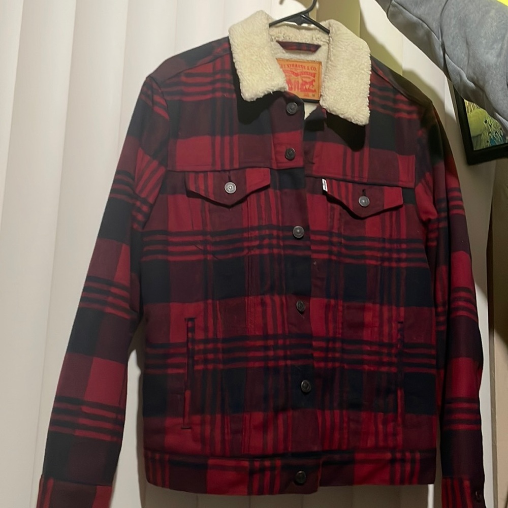 Levi’s trucker sherpa jacket size M